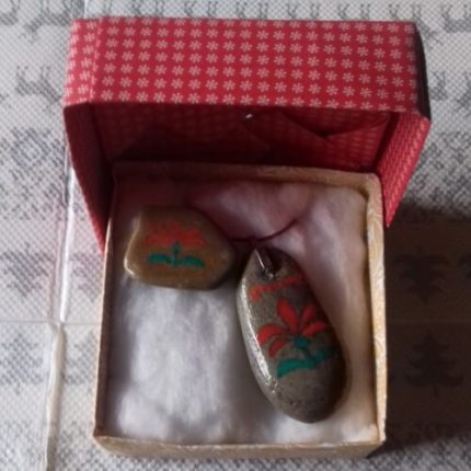 Set nakita Nagelj