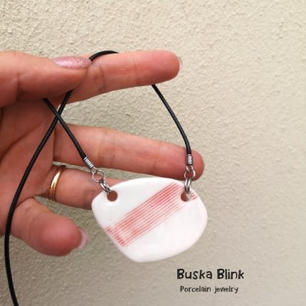 Porcelan ogrlica na črte Buska Blink