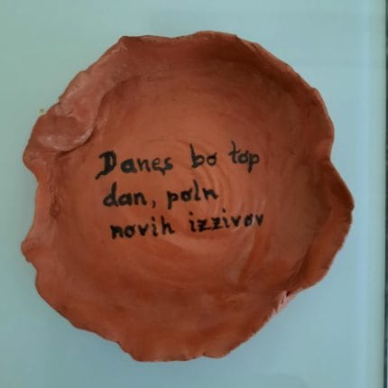 Pepelnik ali podlaga za pijačo