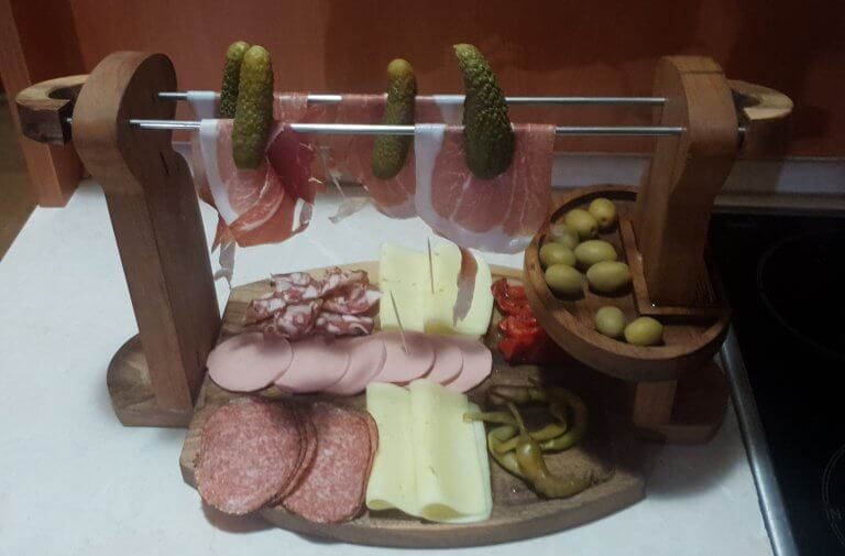 Deska za narezek - Obešalo za pršut - slika 2