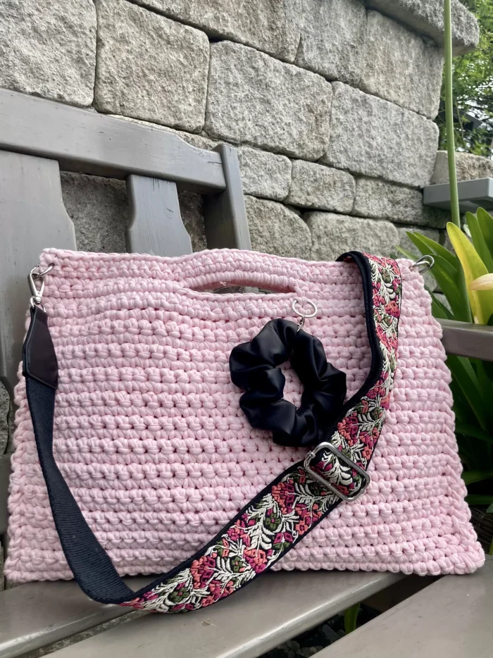 Pink torba