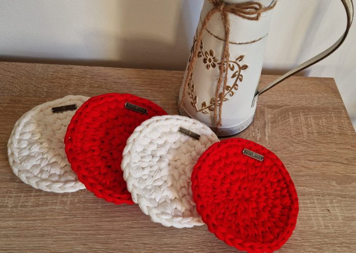 Set podstavkov za šalico - slika 2