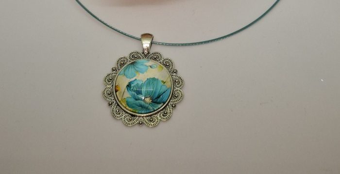 OGRLICA MEDALJON VINTAGE