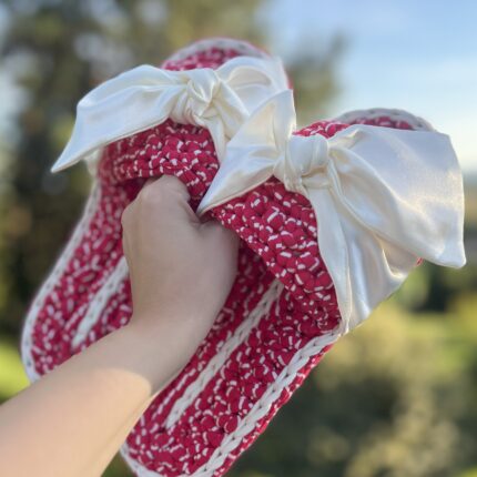 RUBY ELEGANCE - kvačkani copati