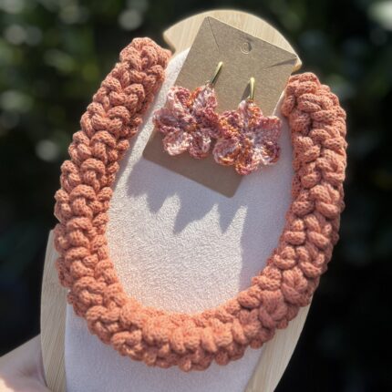 RUSTIC BLOSSOM - kvačkan komplet