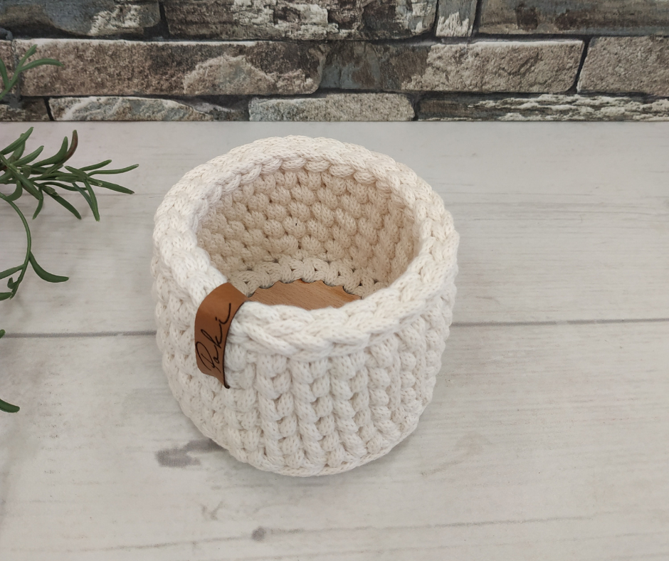 Mini kvačkana košarica - slika 4