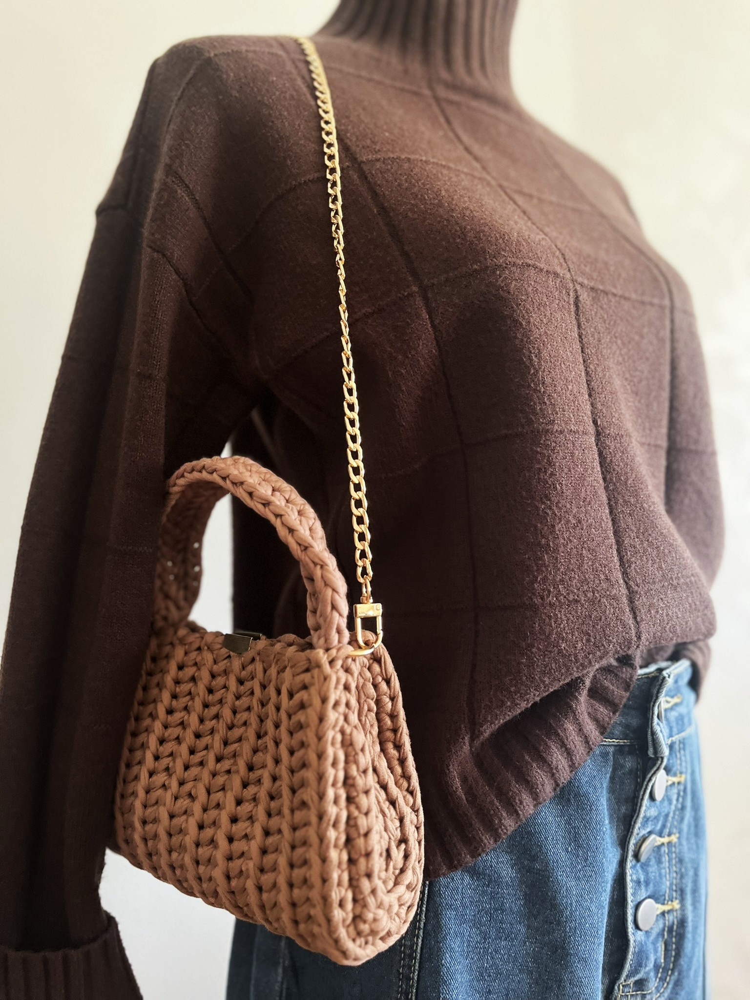 AMARA - kvačkana torbica - slika 2