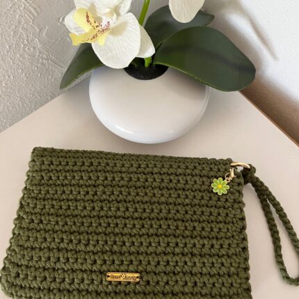 Kvačkana denarnica v temno zeleni barvi, bombažna