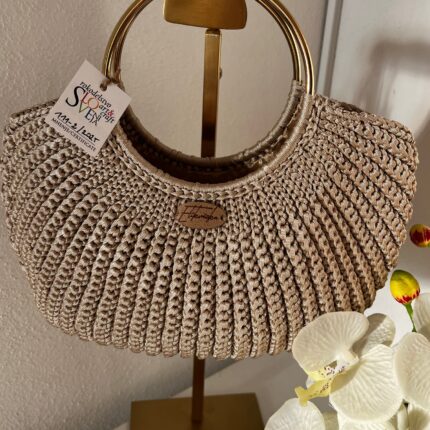 Kvačkana tobica v zlati barvi, ročno delo, unikat