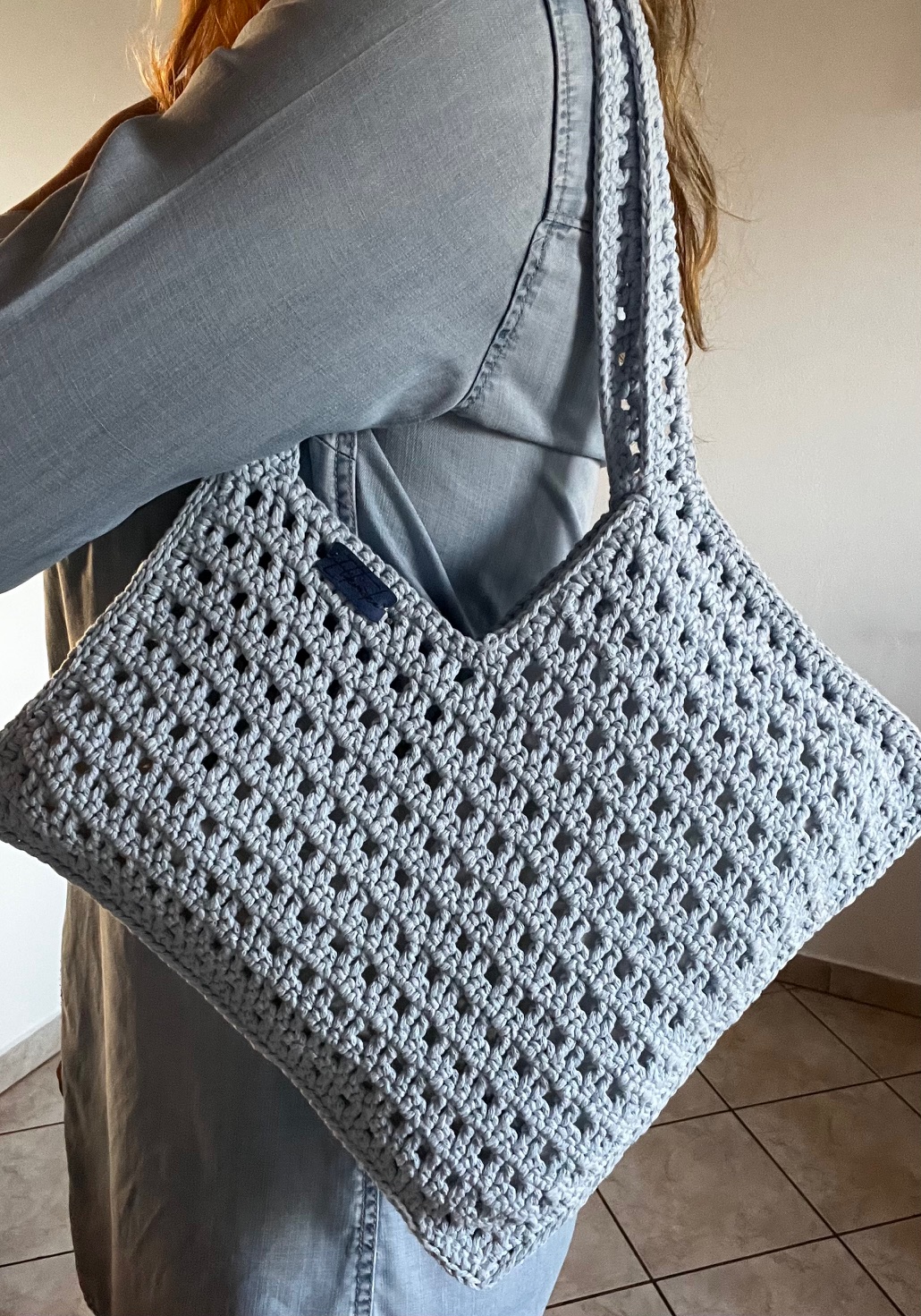 Kvačkana torbica v rumeni ali modri barvi, bombažna - slika 7