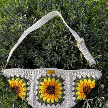 Kvačkana enoramna torbica, bombažna, model sončnice (marsupio)