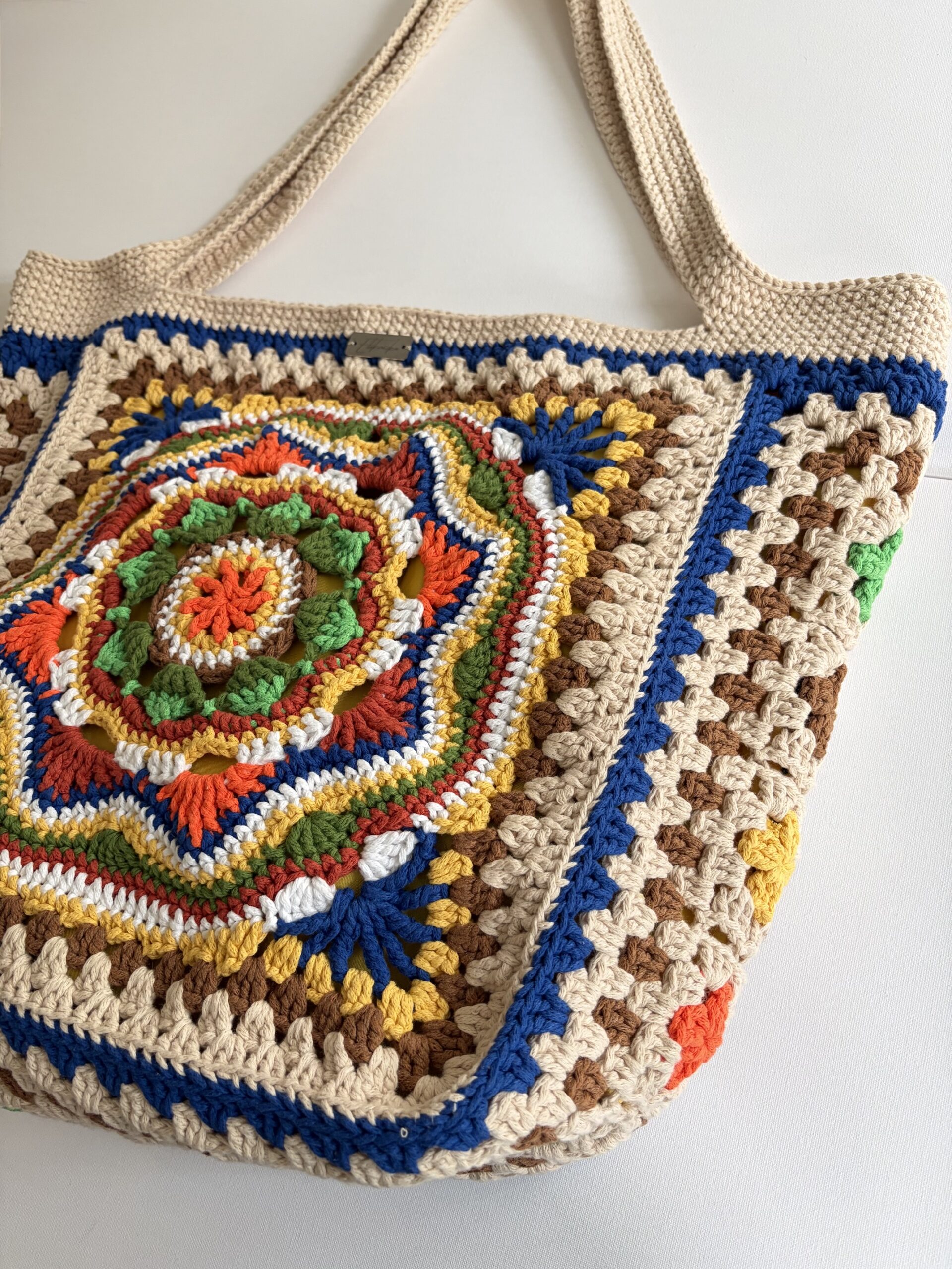 Kvačkana boho torba - slika 4